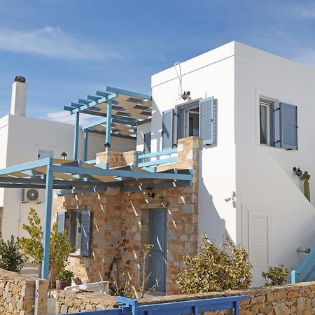 Ebatis Guesthouse Vari  Exterior photo