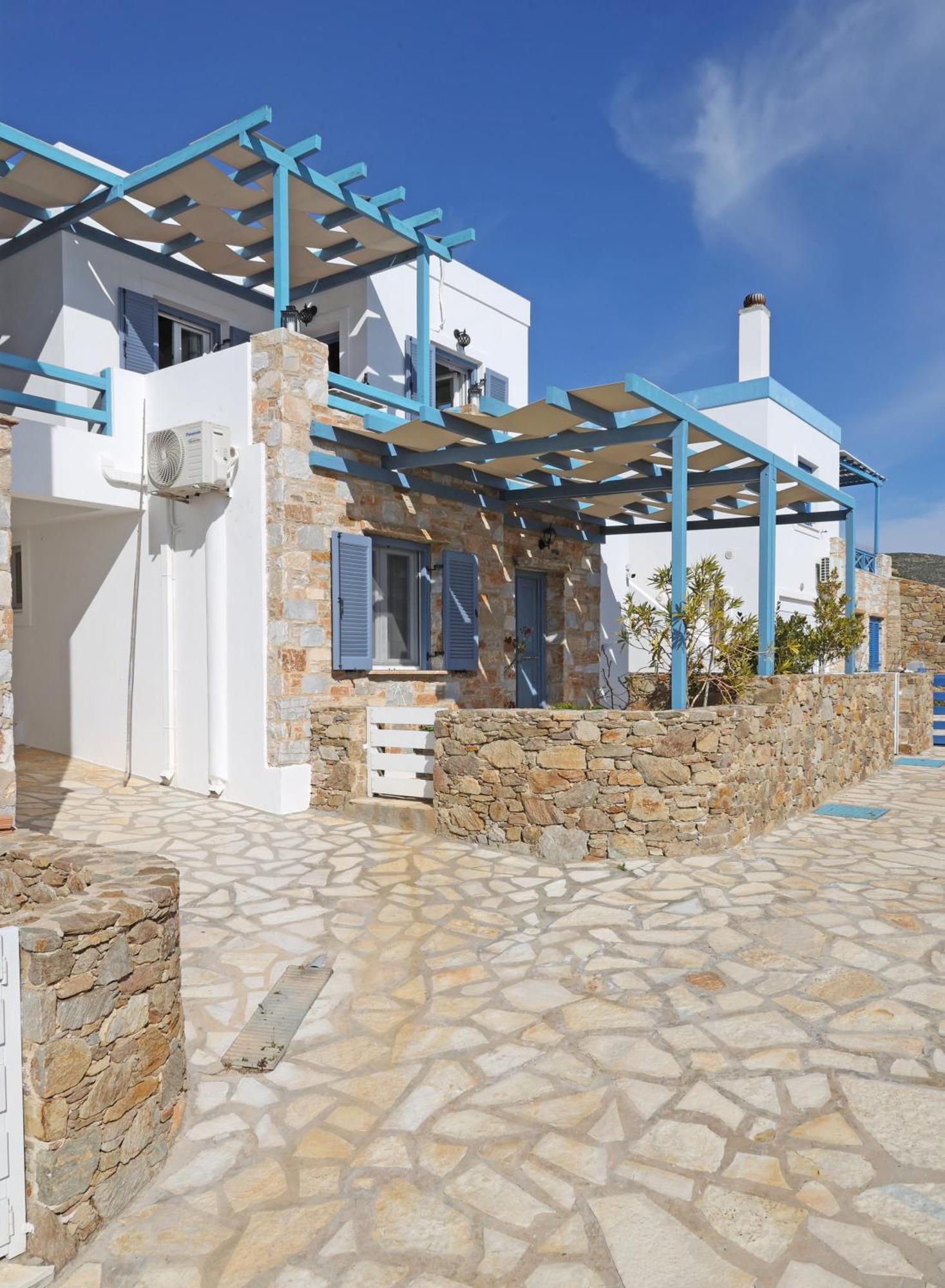 Ebatis Guesthouse Vari  Exterior photo